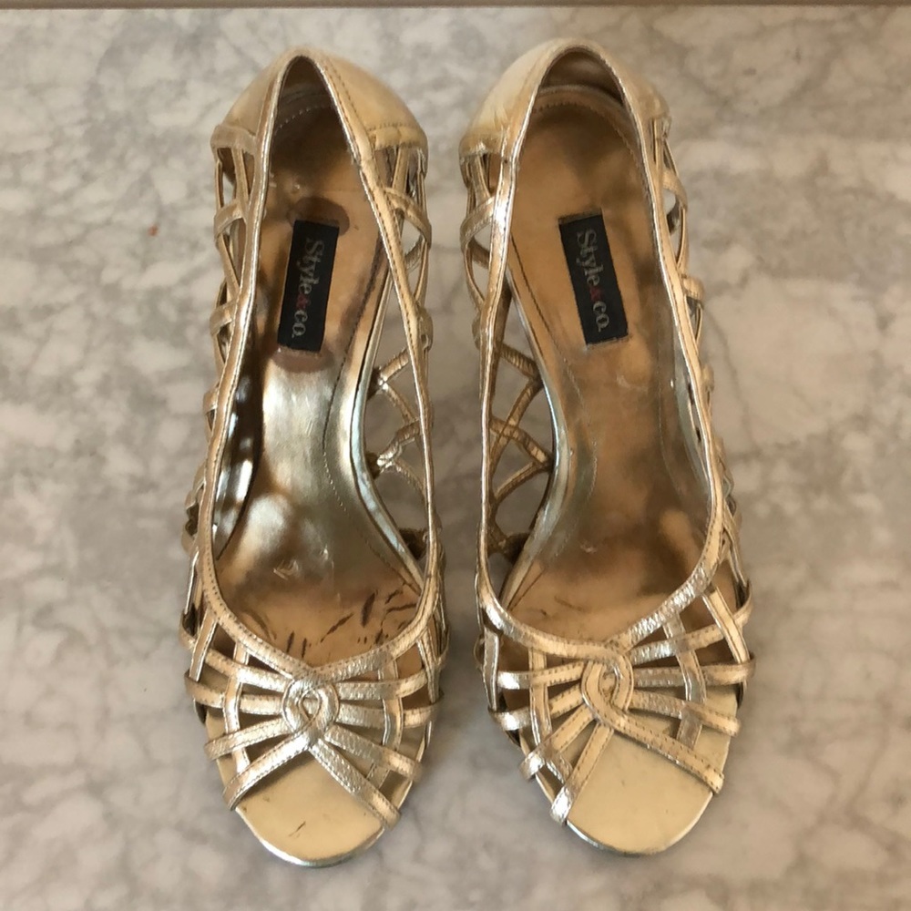 Style & Co Gold Heels